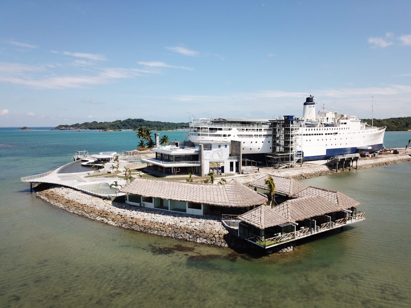 After almost a decade of planning and refurbishment, Doulos Phos now sits on a 1.4-hectare site beside the Bandar Bentan Telani ferry terminal in Bintan, Indonesia, just an hour's ferry ride away from Singapore. As a tribute to its rich history, each level of the hotel is named after the different names the ship has had: Medina, Roma, Franca C and Doulos. Saw has also left several parts of the ship's old features untouched, including its engine room, which now serves as a museum. Photo courtesy of Doulos Phos.