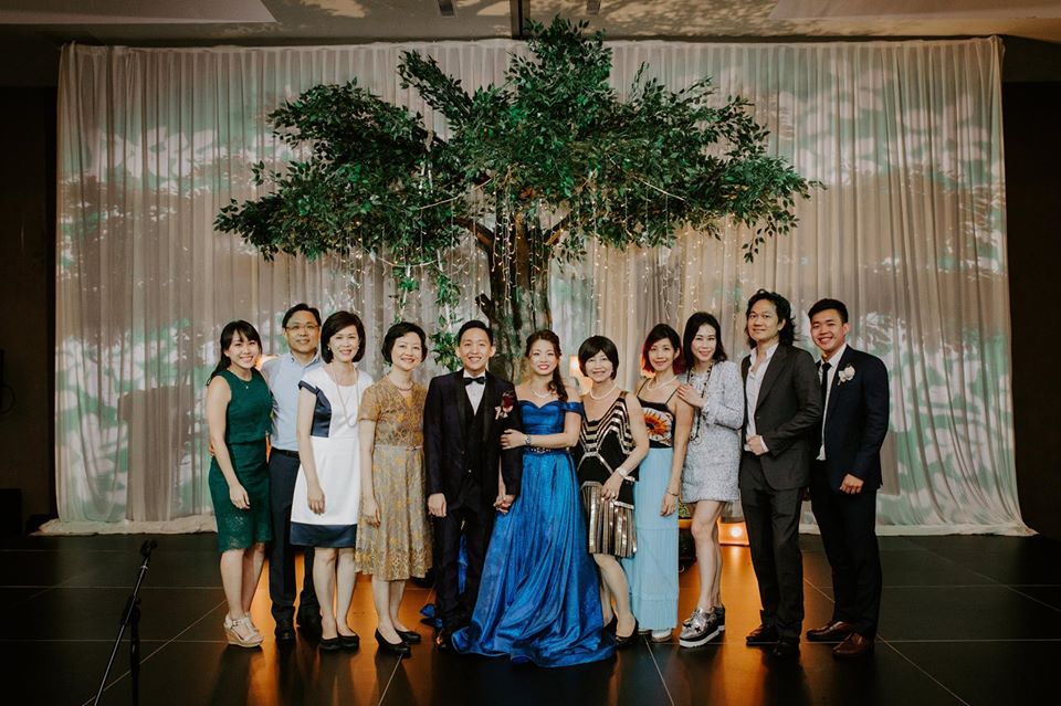 Soh (fifth from left) with her extended family members at the wedding of her son, Wilson, last year. Soh counts her family one of her strongest sources of support. Photo courtesy of Soh Lay Kuan.