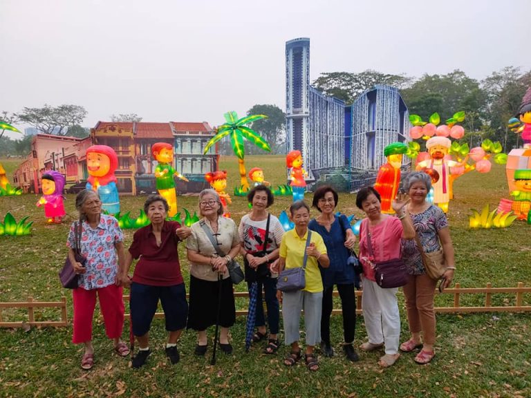 Elderly members of The Love-Aid Project's "JiaLe" coffee club at an outing to Jurong Lake Gardens last September. Since the Circuit Measures kicked in, the charity has had to find new ways and means to connect with their elderly clients, most of whom live alone in one-room flats. Photo from The Love-Aid Project's Facebook page.