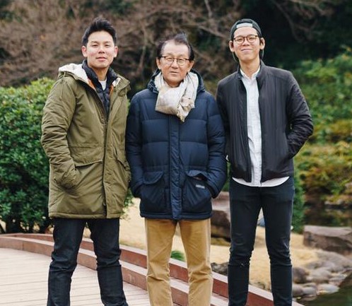 Cho’s father (centre), seen here with Cho (left) and his brother (right), was the man who showed him what it meant to be a father through all the little and big things he did to care for and love his family. 