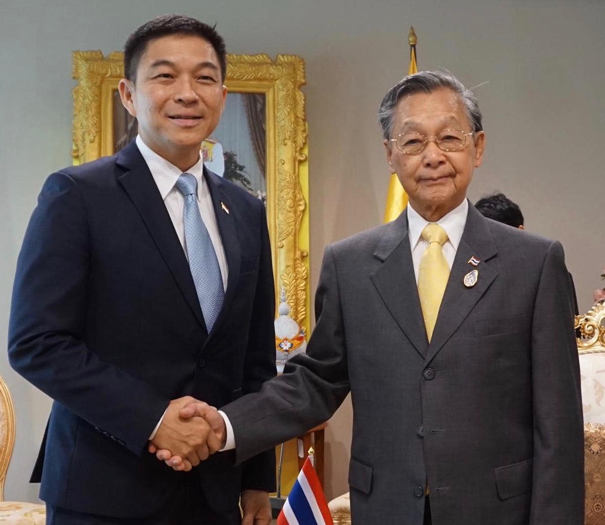 With his counterpart, H.E. Chuan Leek Pai, President of the National Assembly, and twice former Prime Minister of Thailand in 2019. Photo from Tan Chuan-Jin's Facebook page.