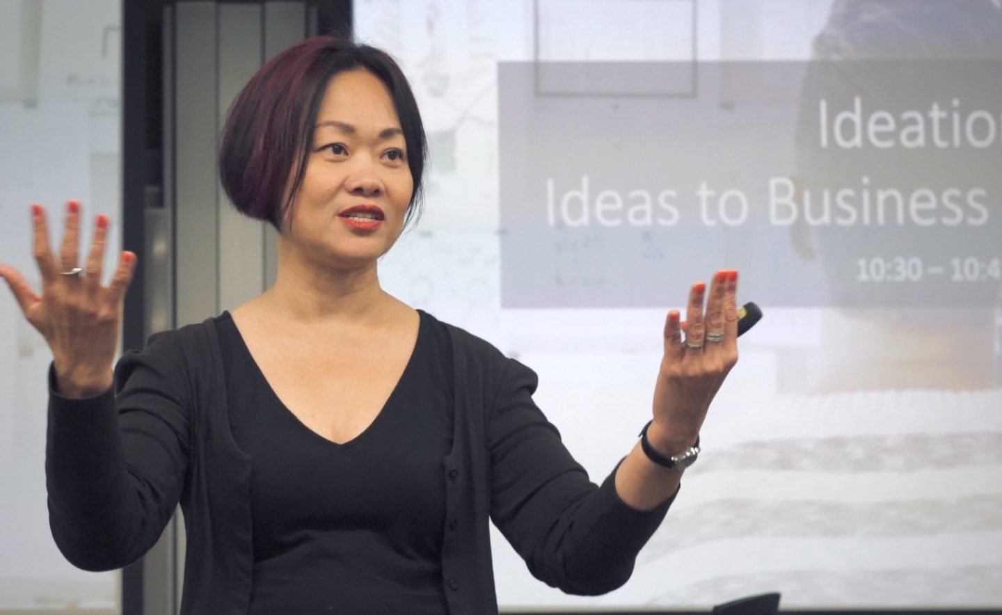 Pamela Lim co-founded Ebiz Solutions with three employees in 1998. In three years, it had 400 employees in seven countries. By then, she was a mother of five as well. Pamela considers her roles as a mother, a teacher and an entrepreneur all part of her calling even if it has meant 18-hour work days. Photo courtesy of Pamela Lim.