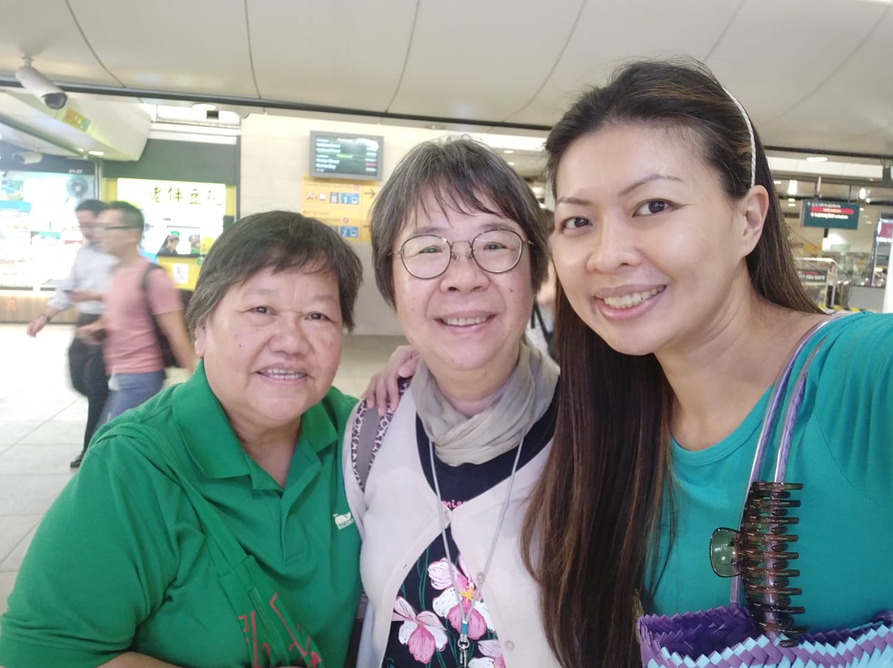 Founders of The Turning Point, Khew Swee Ling (left) and Florence Ng (middle), with a former resident Carol Wee, who overcame her addiction at the halfway house and is now giving her life to prison ministry as well. All photos courtesy of Florence Ng.