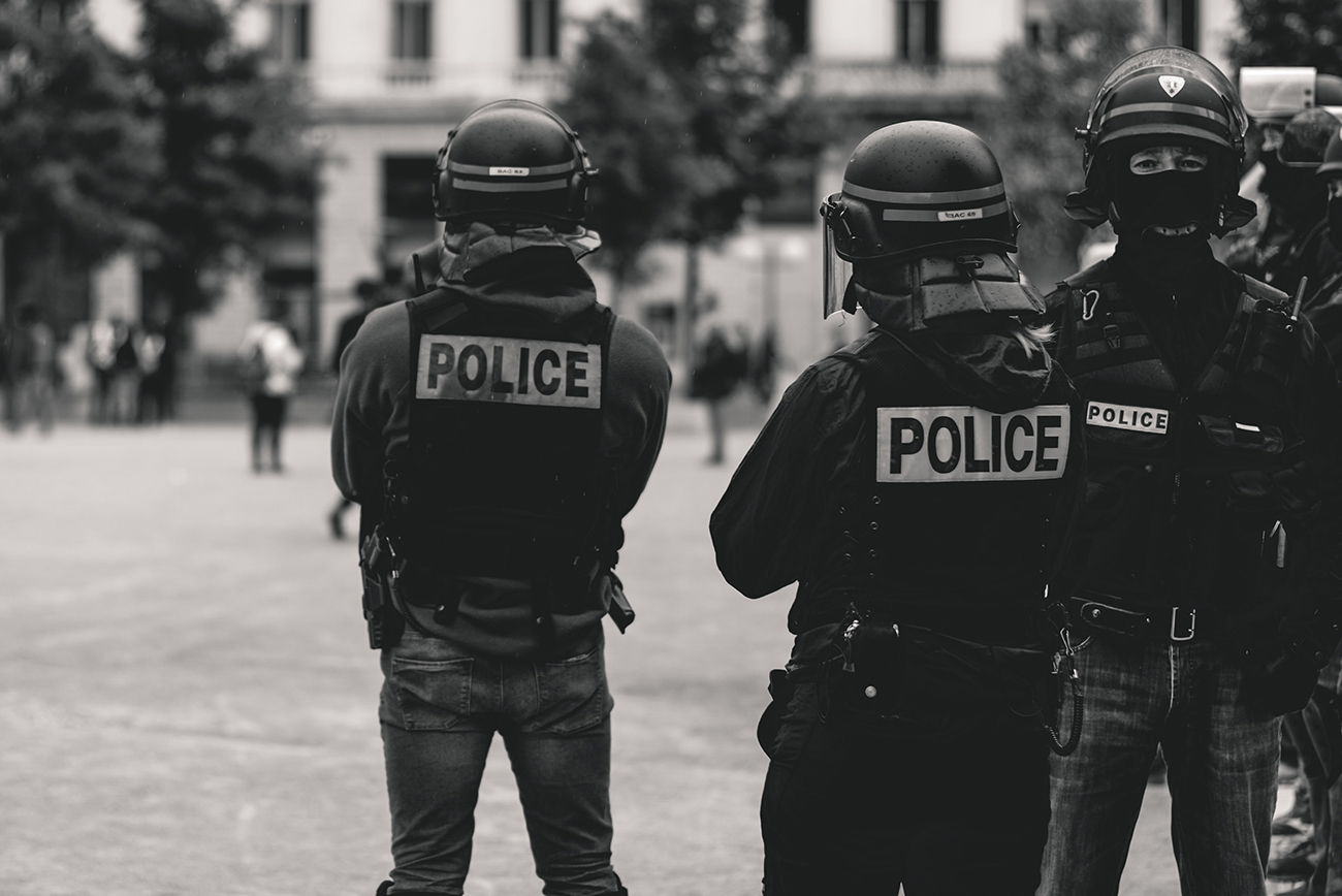 Police on alert in France. Stock photo: Unsplash.com