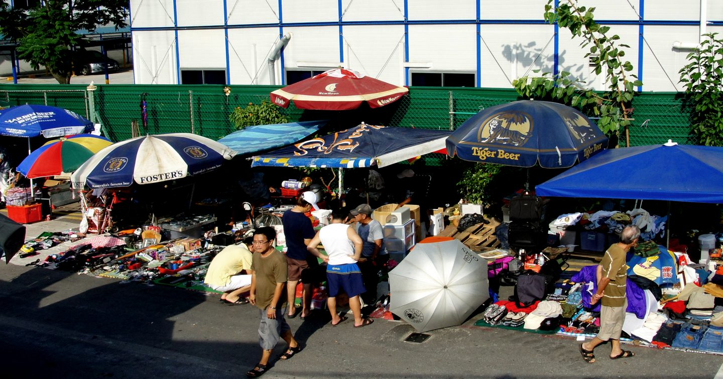 The now-closed Sungei Road Market, or Thieves' Market. Photo by Bernard Spragg on Flickr.