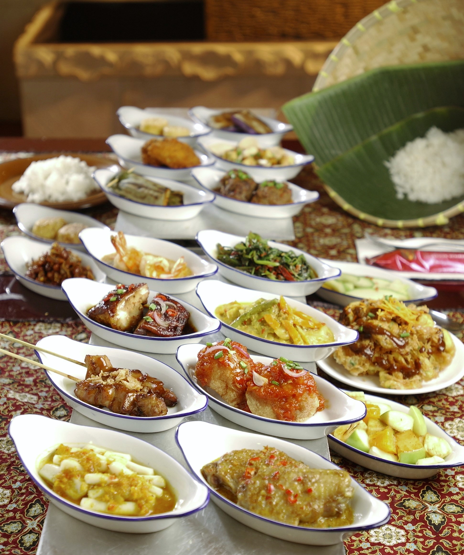 The Rice Table is an a la carte buffet of Indonesian dishes done Dutch style. 