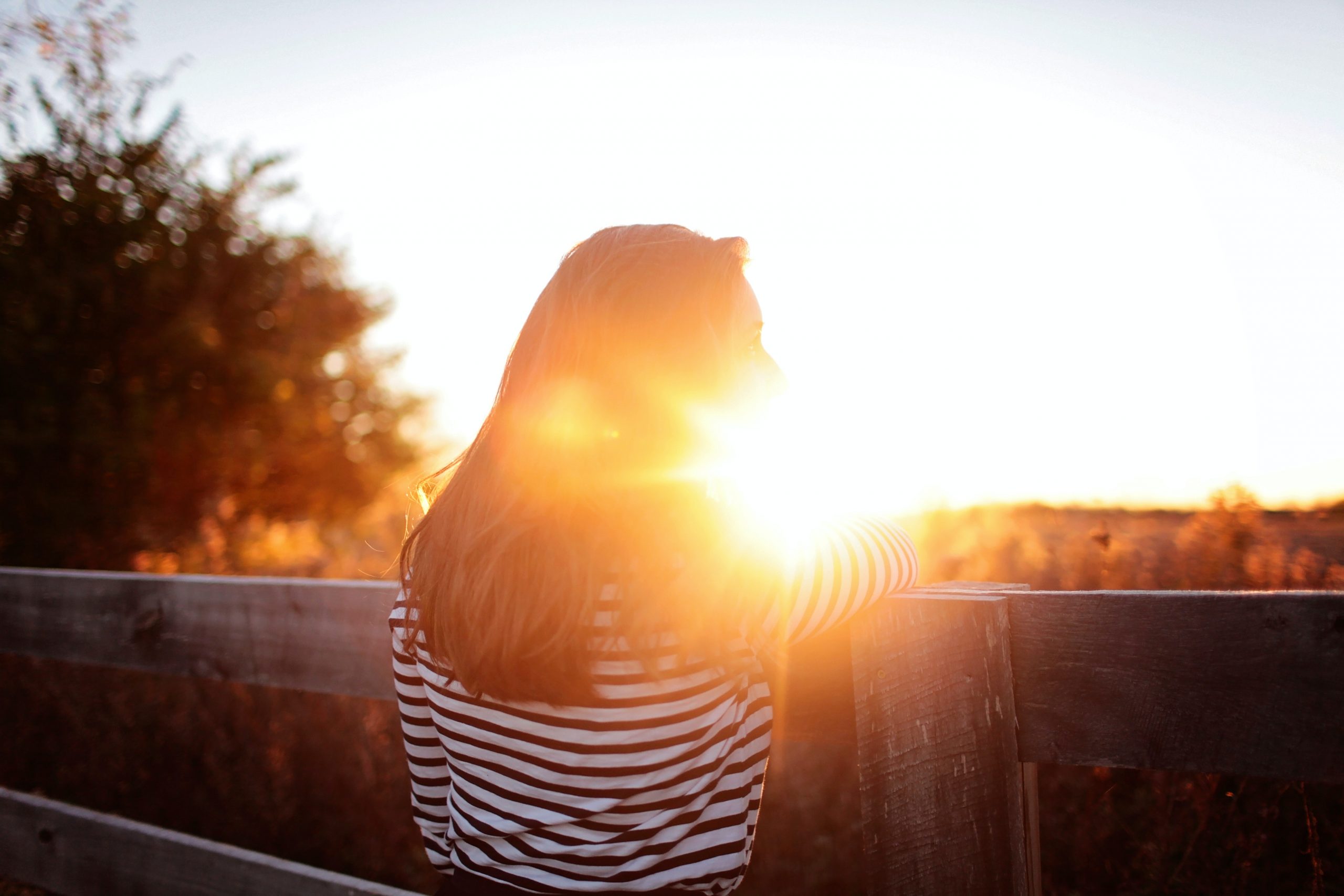 girl hope - Photo by Leah Kelley from Pexels