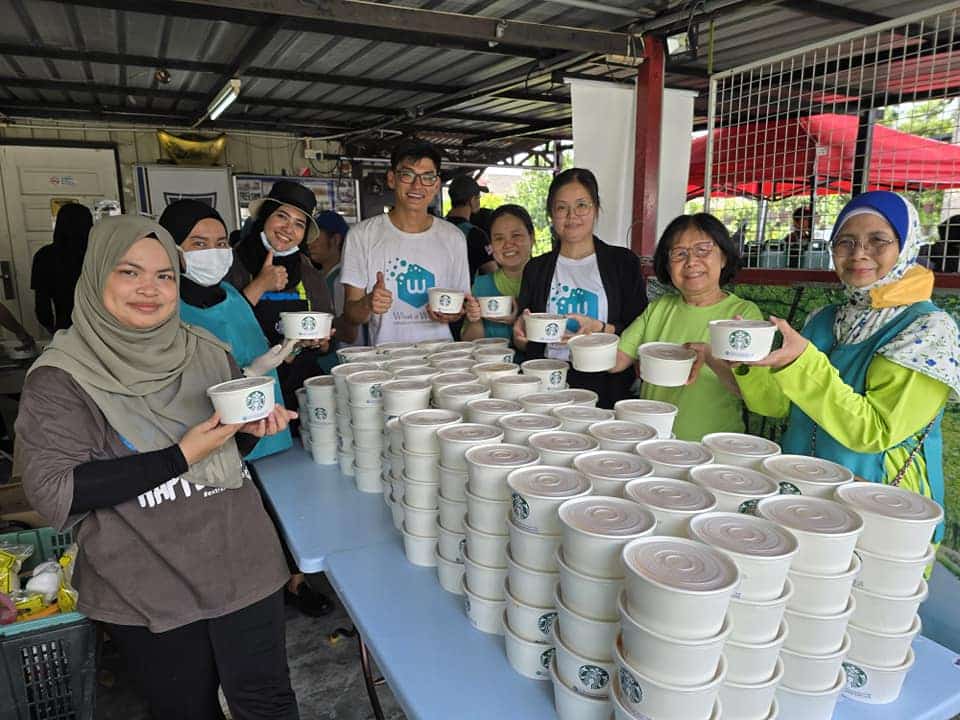 They’ve rescued over 32 million kg of surplus food and used it to fight hunger among the poor